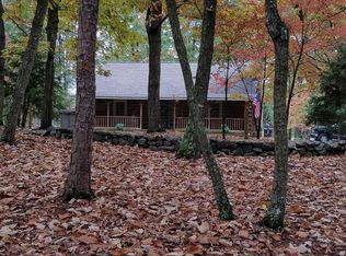 1240 W Store Rd, Halifax, VA 24558