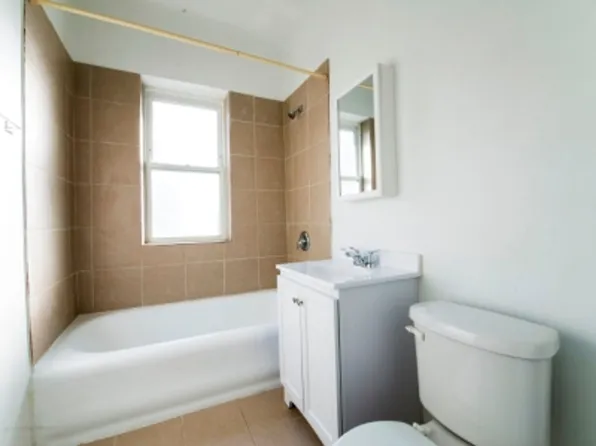 7751-57 S Loomis Blvd Chicago, IL 60620