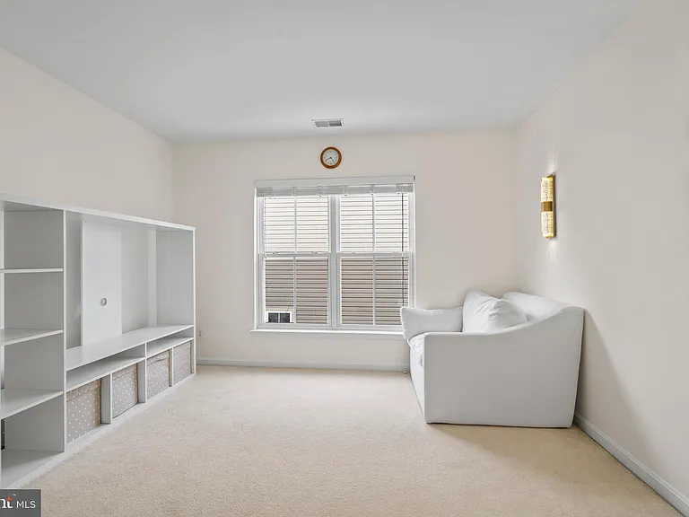 22839 Vickery Park Dr — Photo 21
