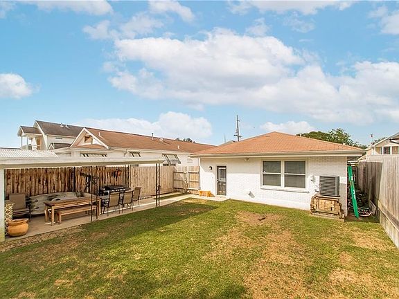 4th image of 5495 Hawthorne Pl