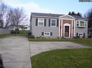 4816 New Rd, Youngstown, OH 44515