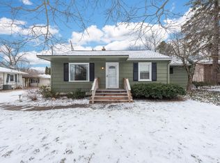 676 Ironwood Dr, Ann Arbor, MI