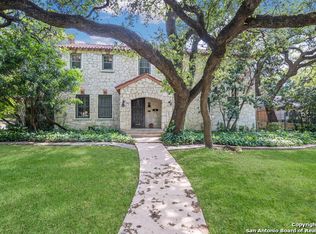 446 E Hildebrand Ave, San Antonio, TX 78212