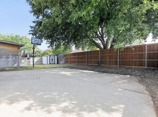 3909 Tuscany Ct, Arlington, TX 76016
