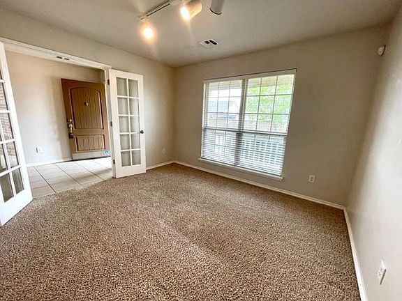 5th image of 2409 Wheatland Dr