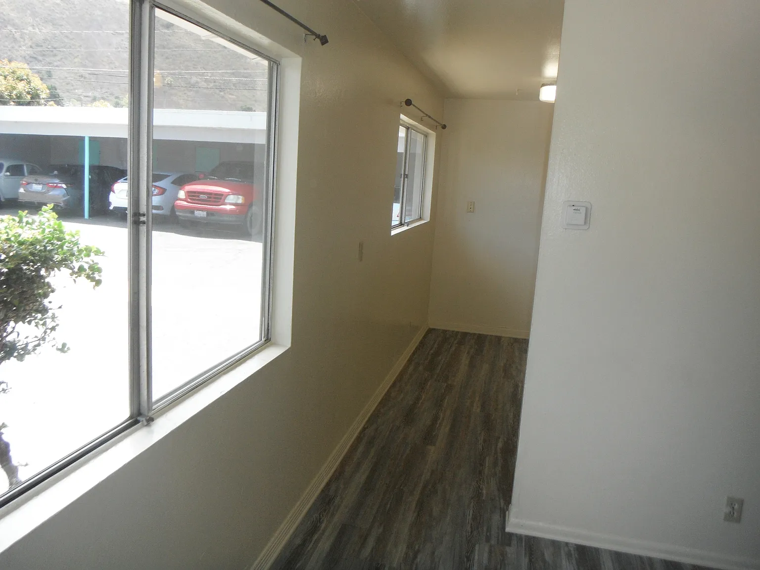 2 bed, 800 sqft, $2,550 — Photo 4