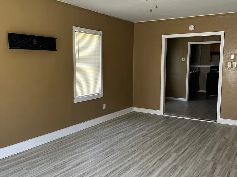 2160 N General Gorgas Dr — Photo 3