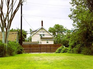 1044 Fernhill St, Highland Park, MI 48203