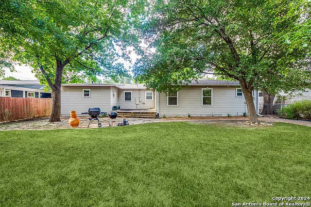 209 Harmon Dr — Photo 24