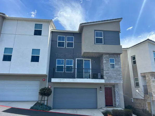 375 Fitzpatrick Rd, San Marcos, CA