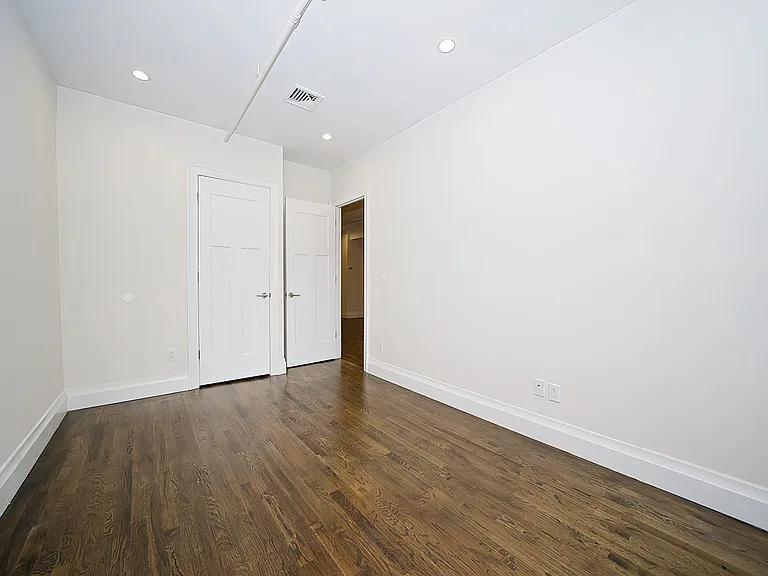 120 S 2nd St #3A — Photo 15