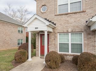 6009 Wooded Creek Dr UNIT 201, Louisville, KY 40291