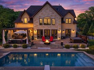 9 Catalina Dr, Byram Twp., NJ 07871