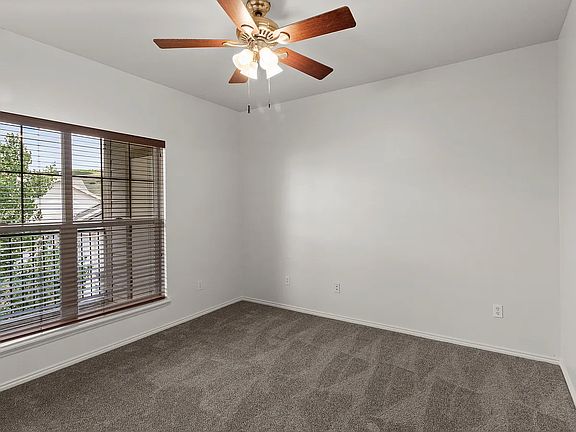 5th image of 900 Bitner Rd #A