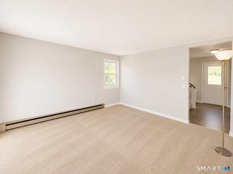 84 Wilmot St — Photo 8
