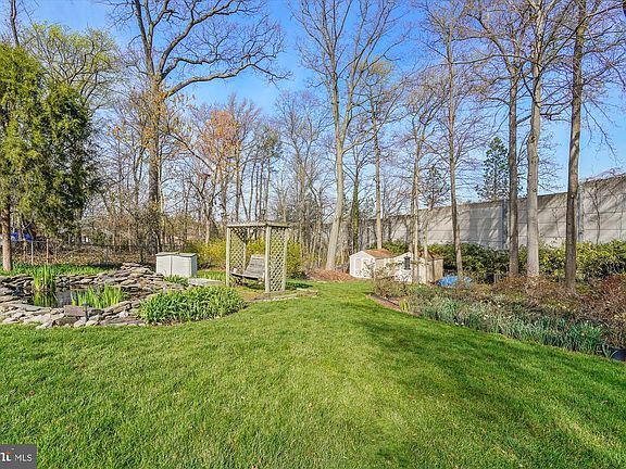5th image of 5614 Glenwood Dr