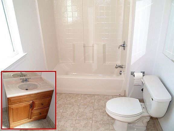 XLarge all new Bathroom & Shower/Tub