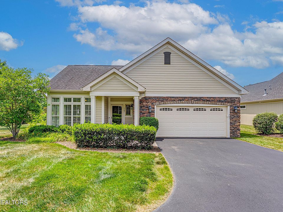 1st image of 707 Pryse Farm Blvd