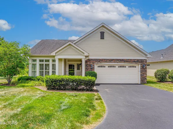 707 Pryse Farm Blvd, Knoxville, TN 37934