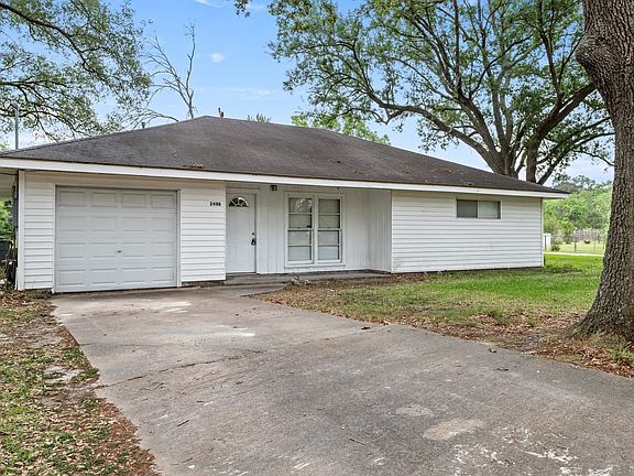 2nd image of 2406 40th St