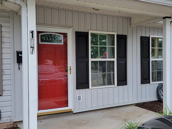 2nd image of 107 Sibley St #107