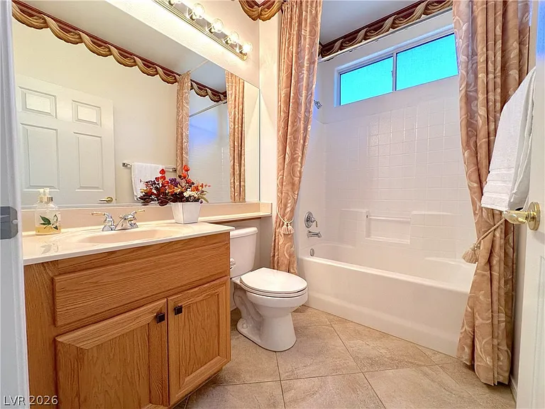 2988 Yellow Springs Ct — Photo 32