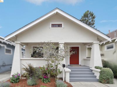 5227 Manila Ave, Oakland, CA, 94618