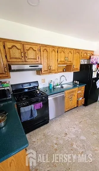 29 Ventnor Dr — Photo 9