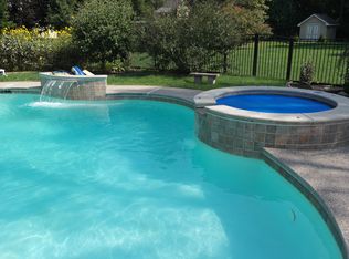 8059 Barony Woods, Pittsford, NY 14534