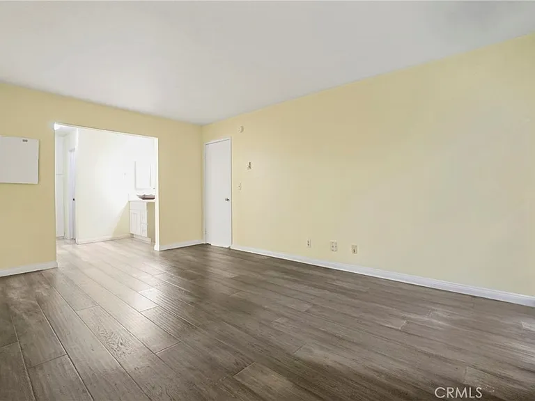 8650 Gulana Ave — Photo 14