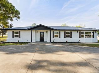 10400 N Em En El Grove Rd, Umatilla, FL 32784