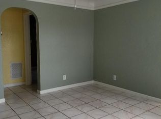 261 SW 15th St APT 2, Dania, FL 33004