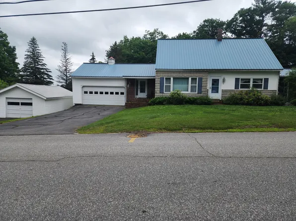 6 & 8 Oak Street, Jay, ME 04239