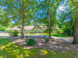 1540 Chevron Dr, Sandy Springs, GA 30350