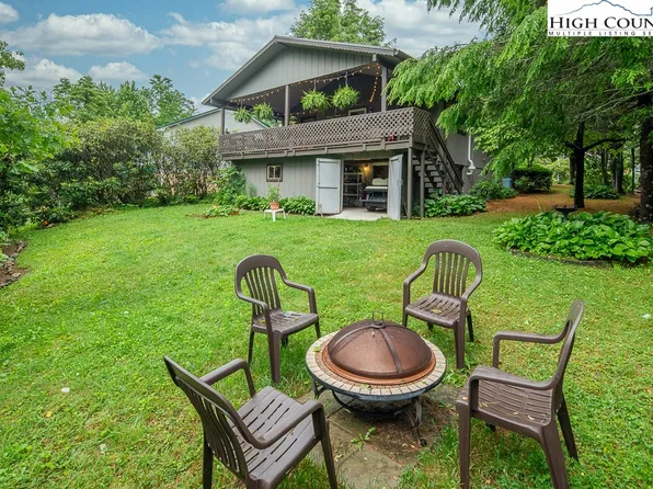 159 Snowshoe Loop, Newland, NC 28657