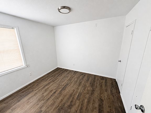 4th image of 3506 Peoria Ave APT B