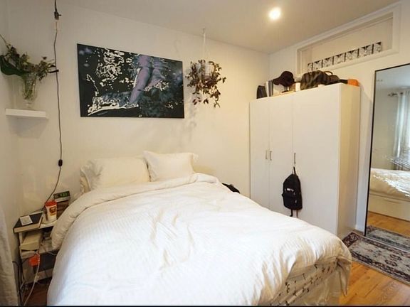 5th image of 85 W 104th St #2F