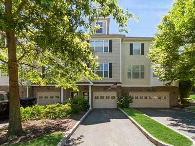 86 Woodcrest Lane, Danbury, CT, 06810