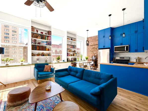 305 West 55th Street 4D image 1 of 7