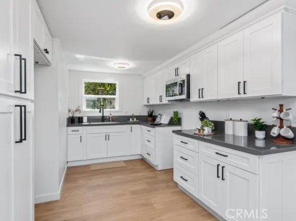 1262 S Alma Ave, Los Angeles, CA 90023