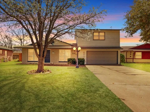 2740 Rosewood Dr, Mesquite, TX 75150