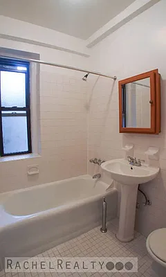 Rented by Rachel Realty | media 8