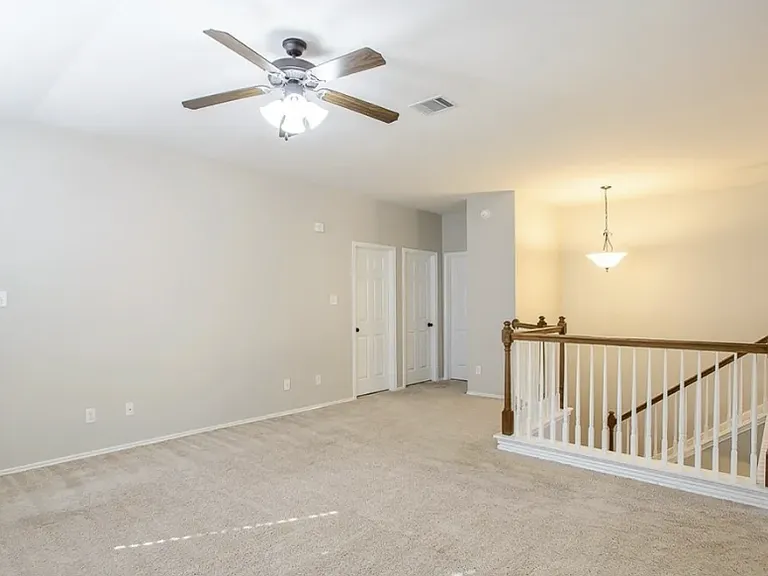 6201 Charlotte Ln — Photo 17