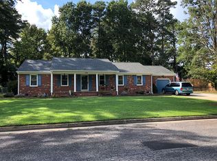 309 Powhatan Dr, Poquoson, VA 23662
