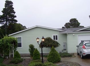 3478 N Rhododendron Dr, Florence, OR 97439