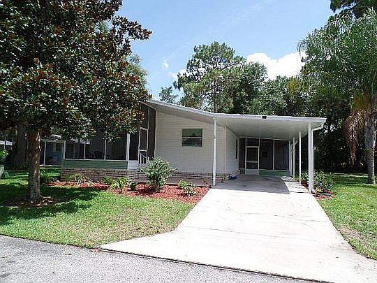 1st image of 142 Pineridge Dr