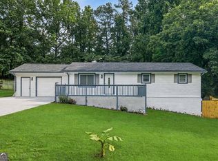 3313 Stoneybrook Dr, Douglasville, GA 30134