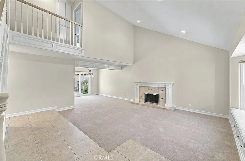 4 bed, 2395 sqft, $6,500 — Photo 3
