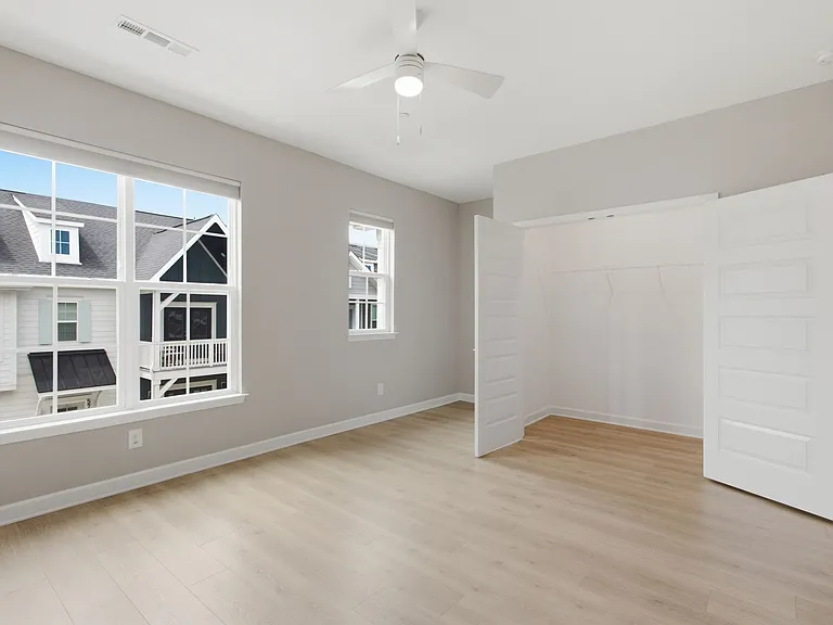 413 Drakes Way #1 — Photo 23
