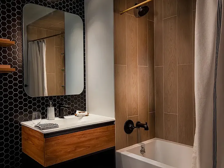 260 Gold St #908 — Photo 7
